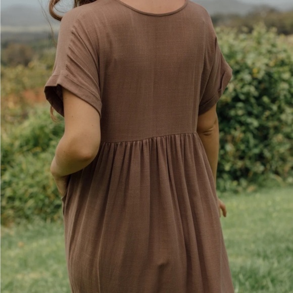 Neuflora Waitsfield Dress - Picture 4 of 4